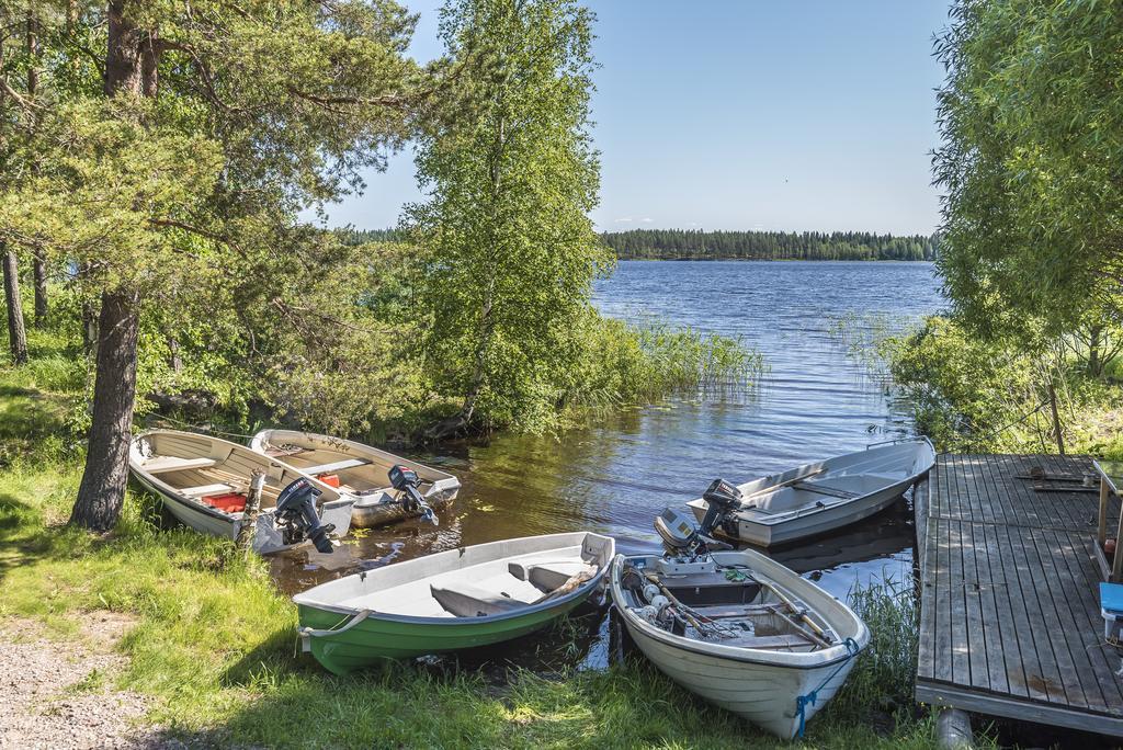 Bed and Breakfast Hyvoelaen Talo Эхтяри Экстерьер фото